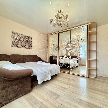 Apartpoltava Елегантна Квартира В Новобудові,Біля Каштанової Алеї, Центр Міста, Звітна Документація Exterior foto