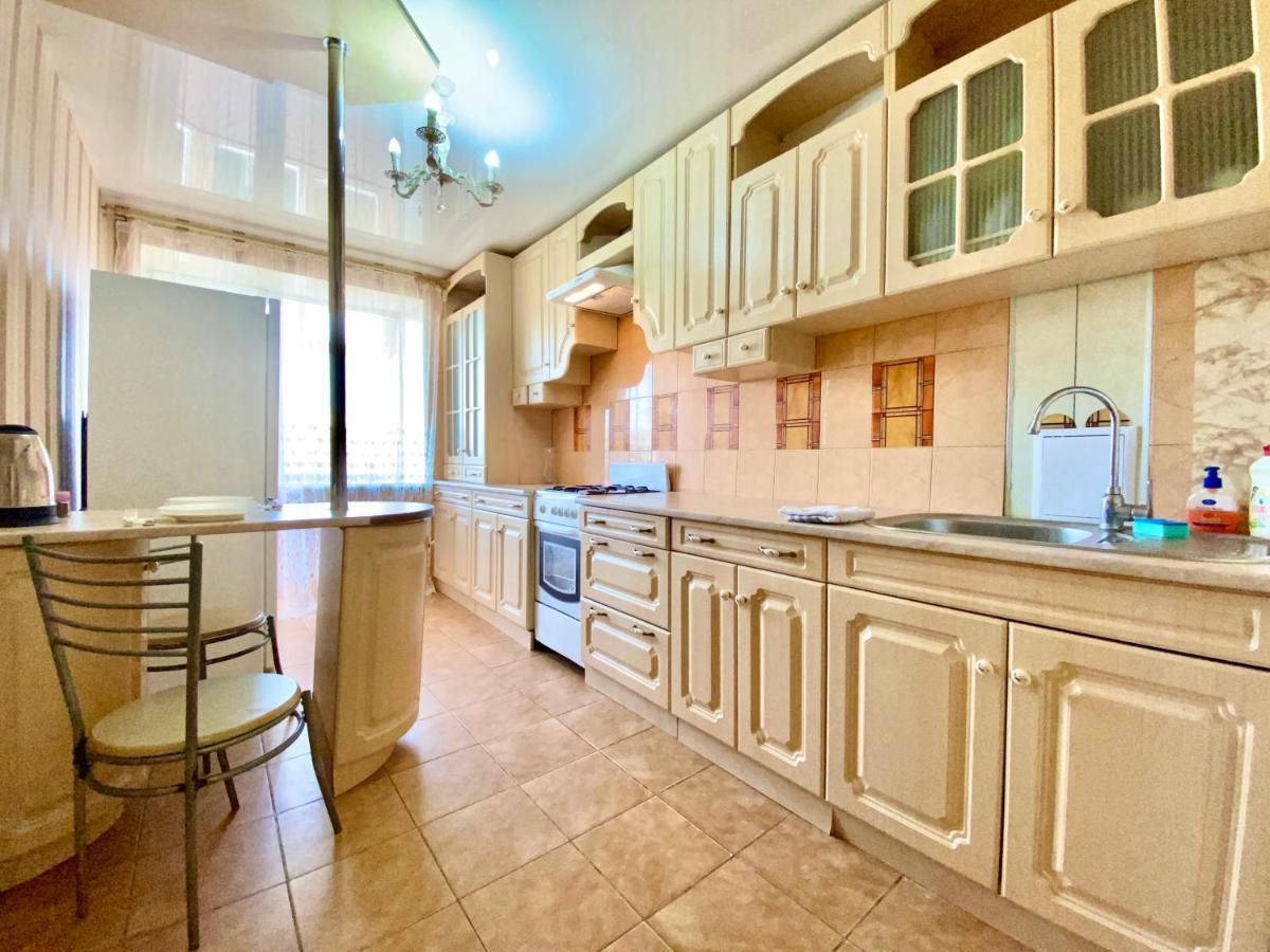 Apartpoltava Елегантна Квартира В Новобудові,Біля Каштанової Алеї, Центр Міста, Звітна Документація Exterior foto