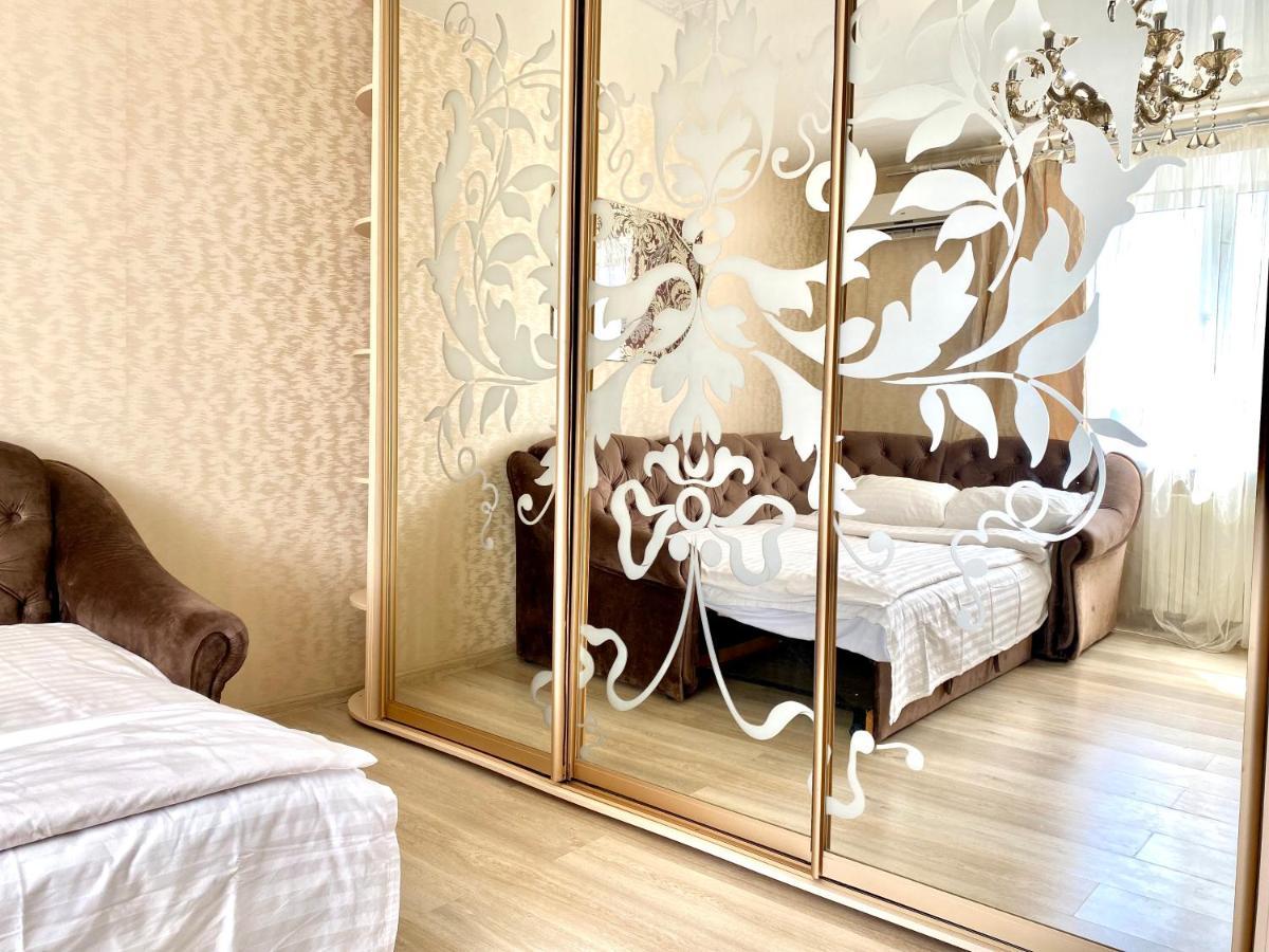 Apartpoltava Елегантна Квартира В Новобудові,Біля Каштанової Алеї, Центр Міста, Звітна Документація Exterior foto